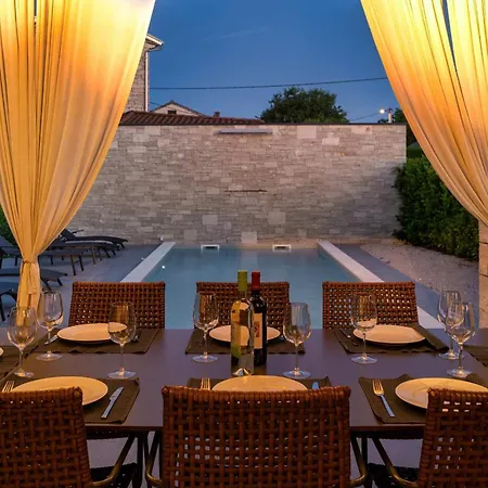 Villa Nevia *